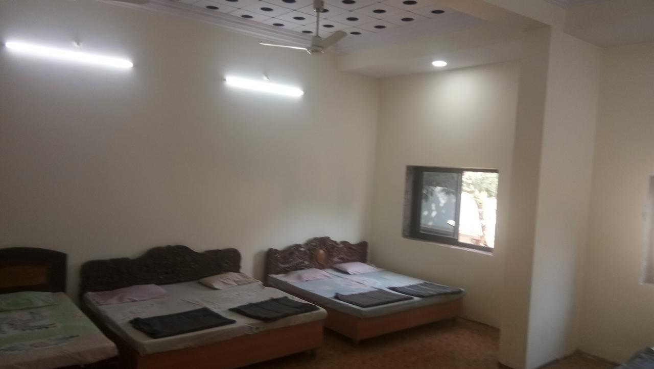Grand Galaxy Hotel Krishna Nashik Extérieur photo
