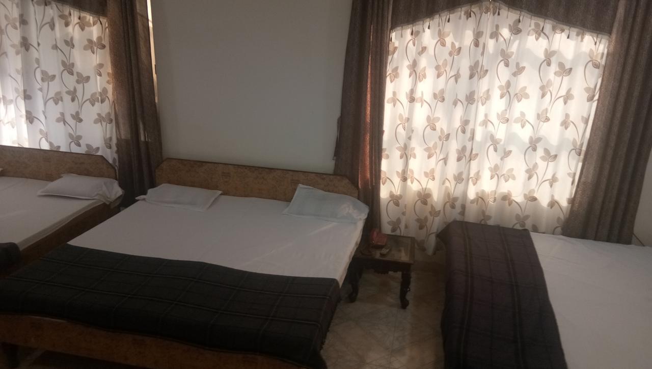 Grand Galaxy Hotel Krishna Nashik Extérieur photo